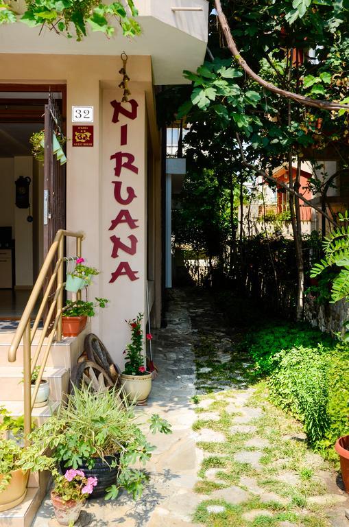 Nirvana Guest House Nesebar Bagian luar foto